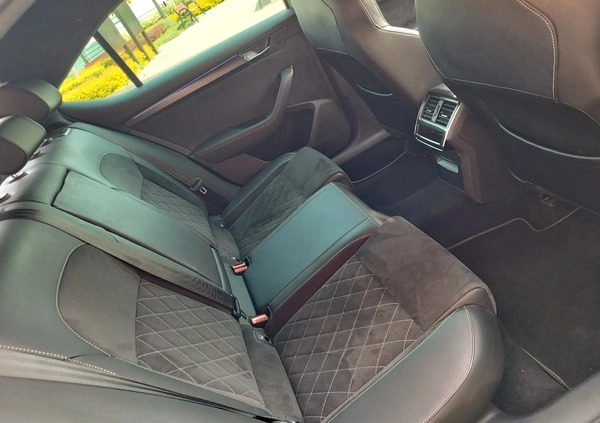 Skoda Superb cena 135000 przebieg: 147000, rok produkcji 2022 z Orneta małe 704